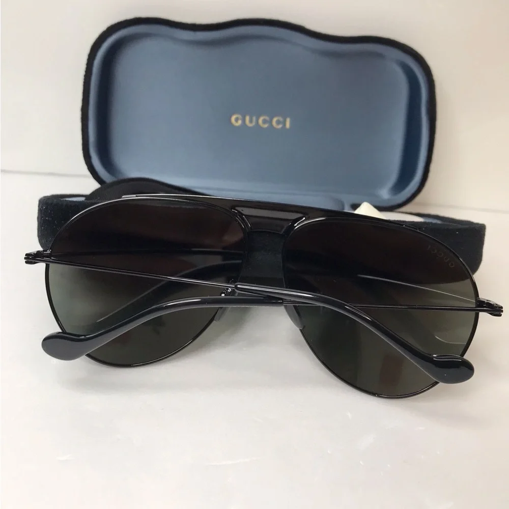 💯 Authentic Gucci Grey Pilot Men's Sunglasses GG0908S 004